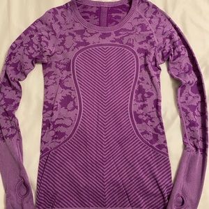 Lululemon Long Sleeve Swiftly Tech Top